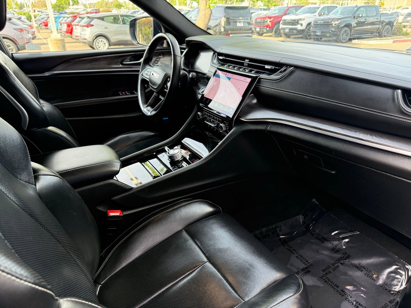 2022 Jeep Grand Cherokee Overland