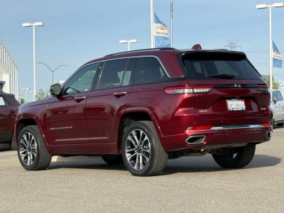 2022 Jeep Grand Cherokee Overland