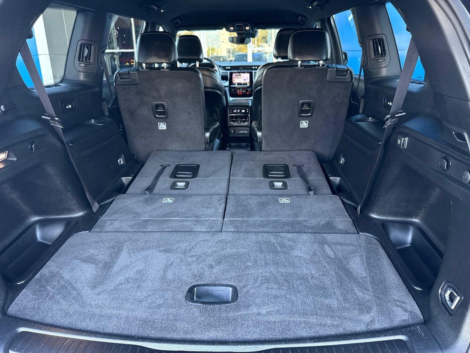 2021 Jeep Grand Cherokee L Altitude