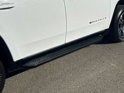 2023 Jeep Wagoneer BASE