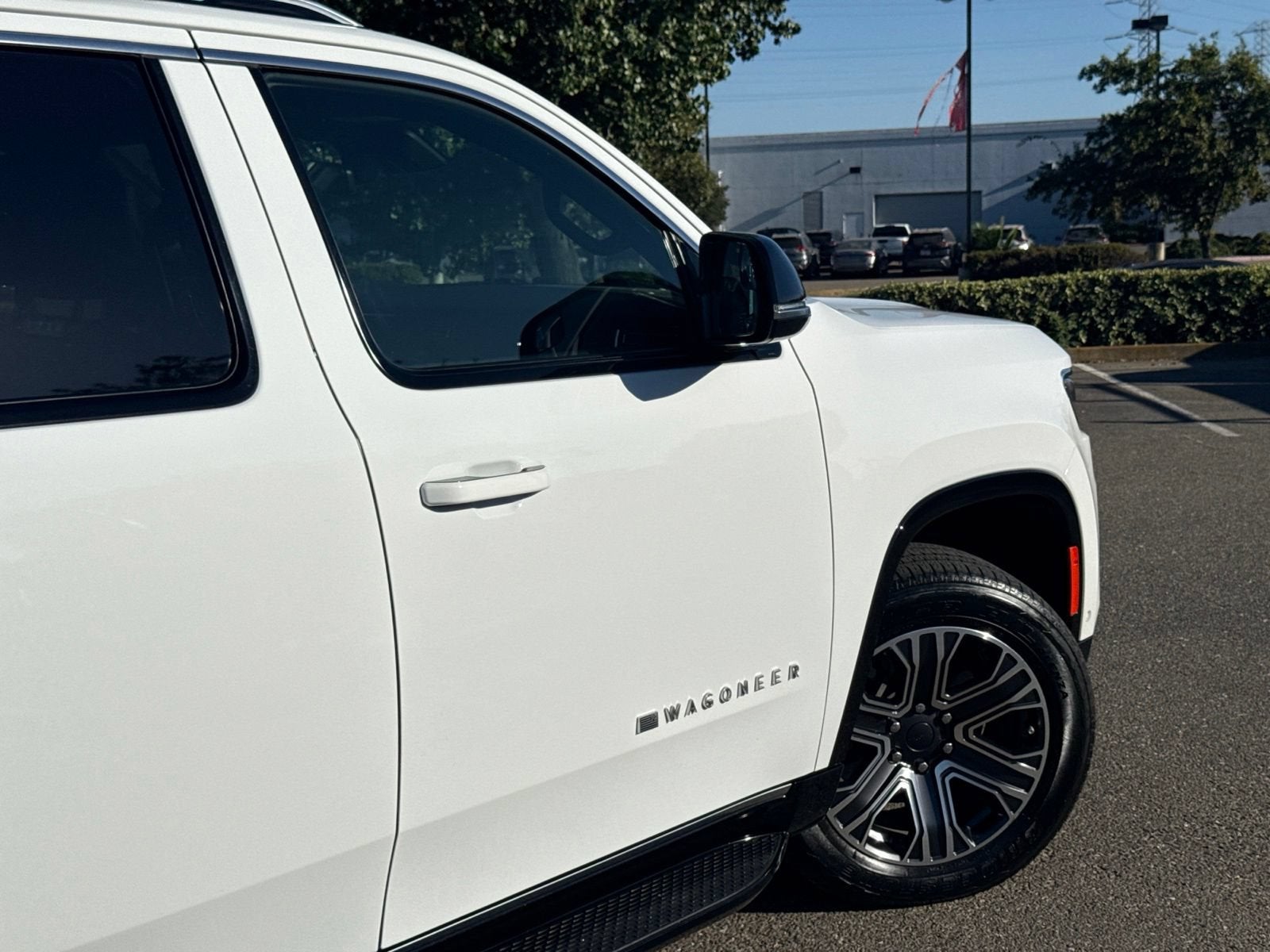2023 Jeep Wagoneer BASE