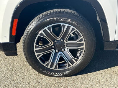 2023 Jeep Wagoneer BASE