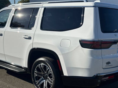 2023 Jeep Wagoneer BASE