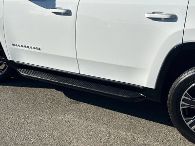 2023 Jeep Wagoneer BASE