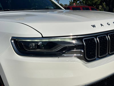 2023 Jeep Wagoneer BASE