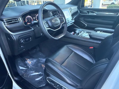 2023 Jeep Wagoneer BASE