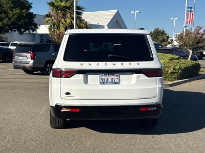 2023 Jeep Wagoneer BASE
