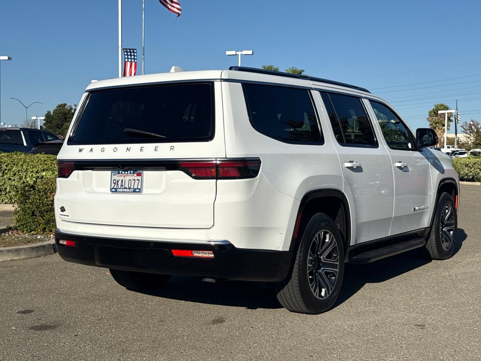 2023 Jeep Wagoneer BASE
