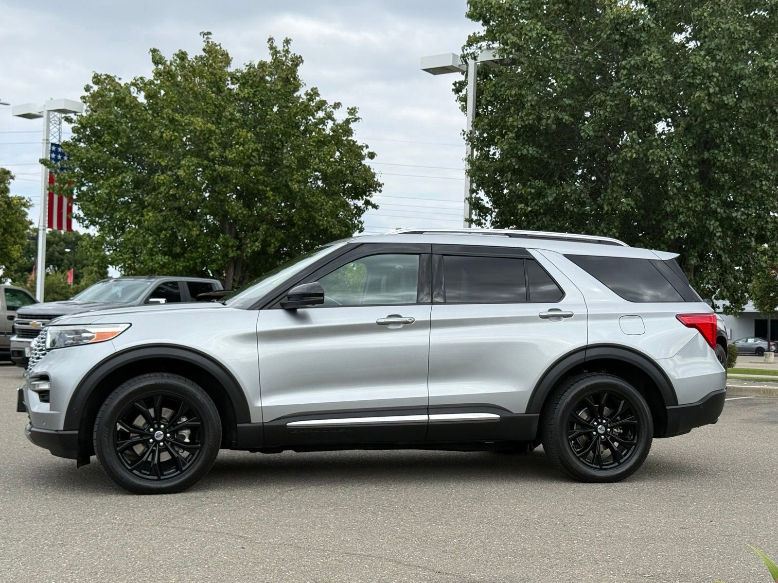 2021 Ford Explorer Platinum