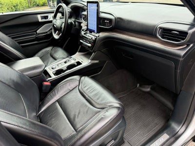 2021 Ford Explorer Platinum