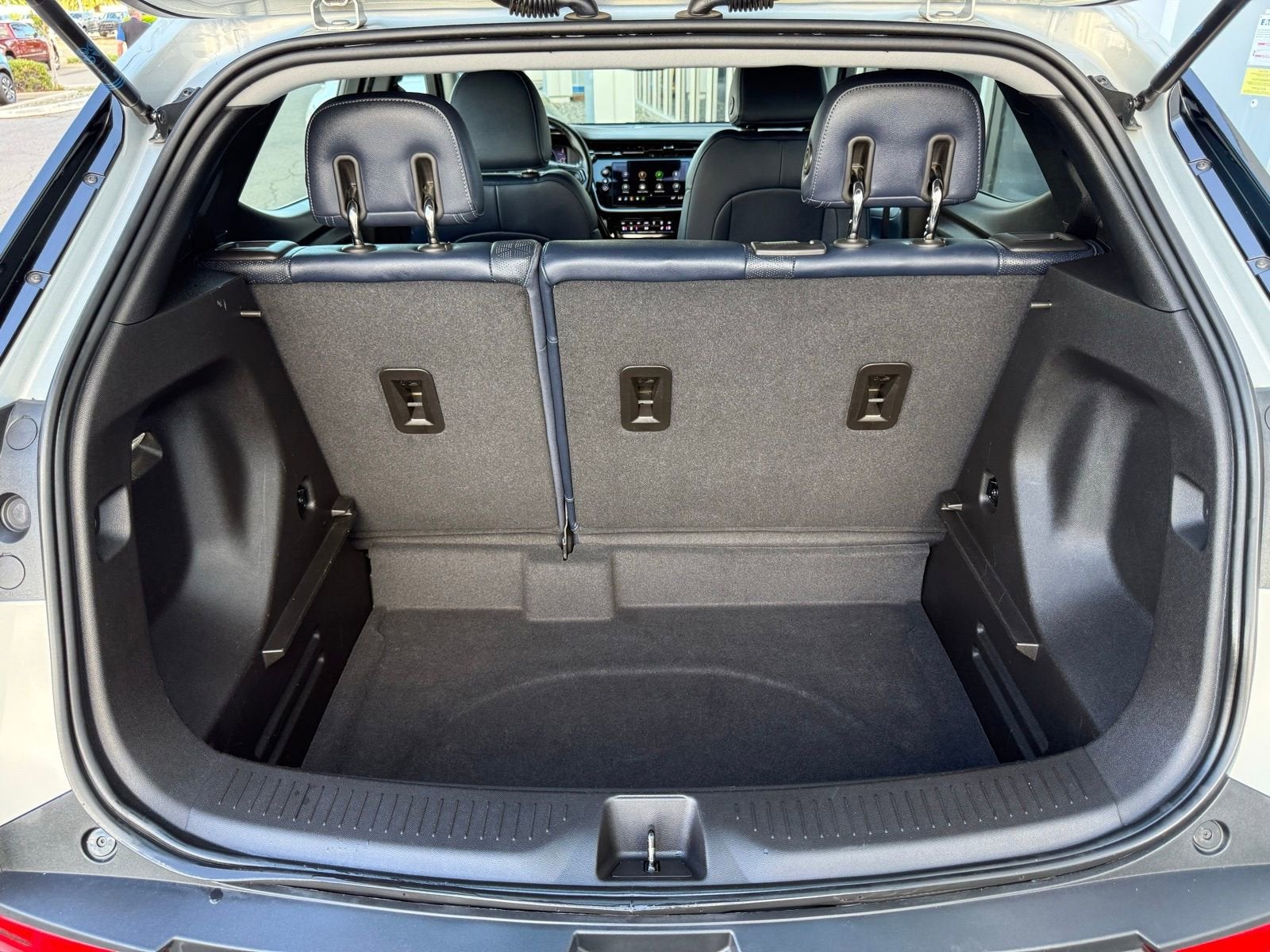 2023 Chevrolet Bolt EUV LT