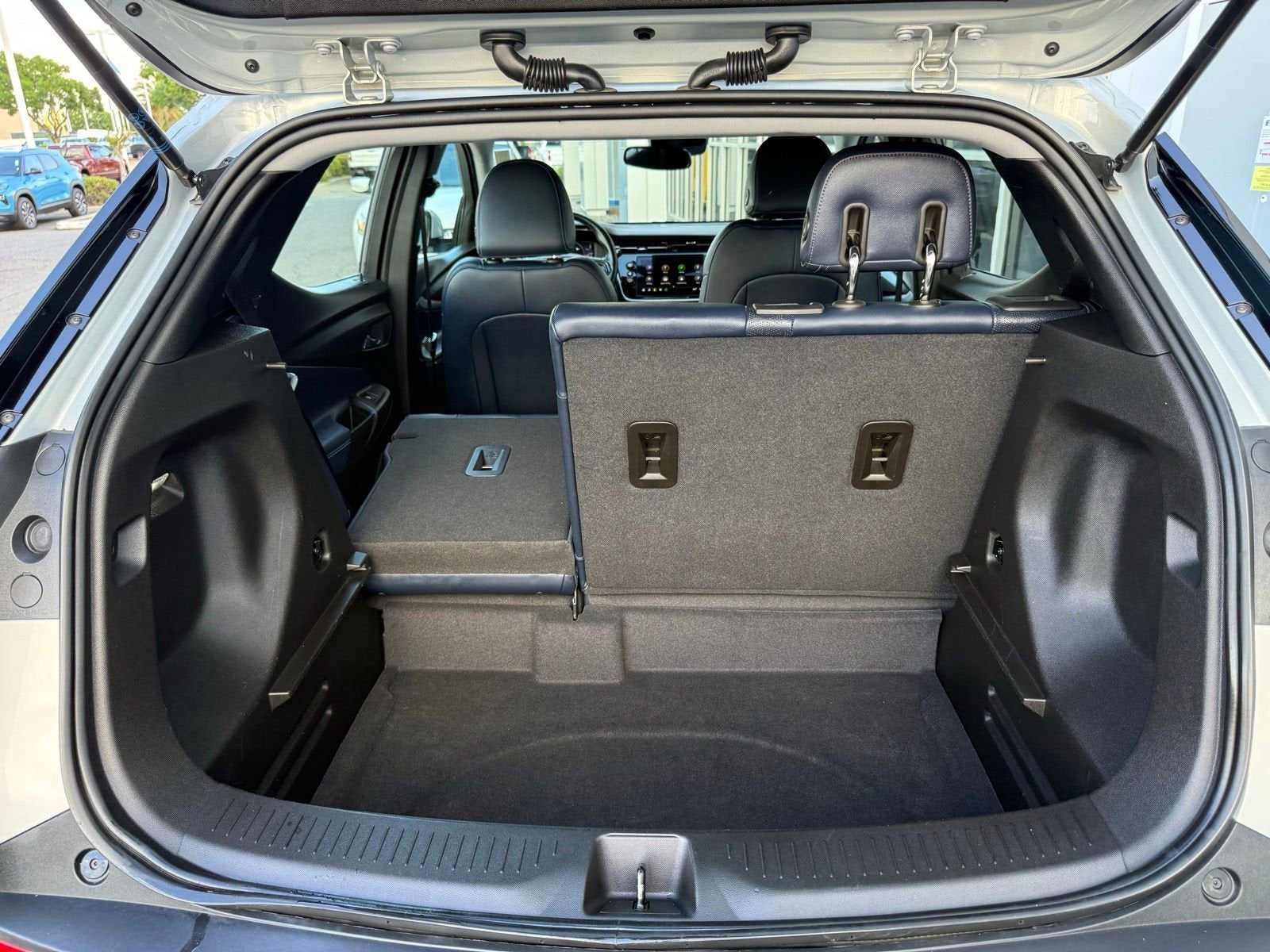 2023 Chevrolet Bolt EUV LT