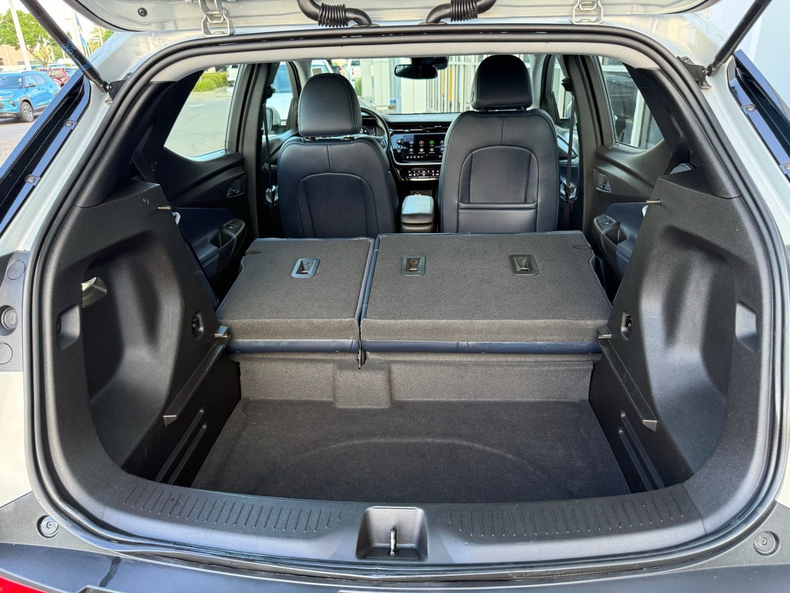 2023 Chevrolet Bolt EUV LT