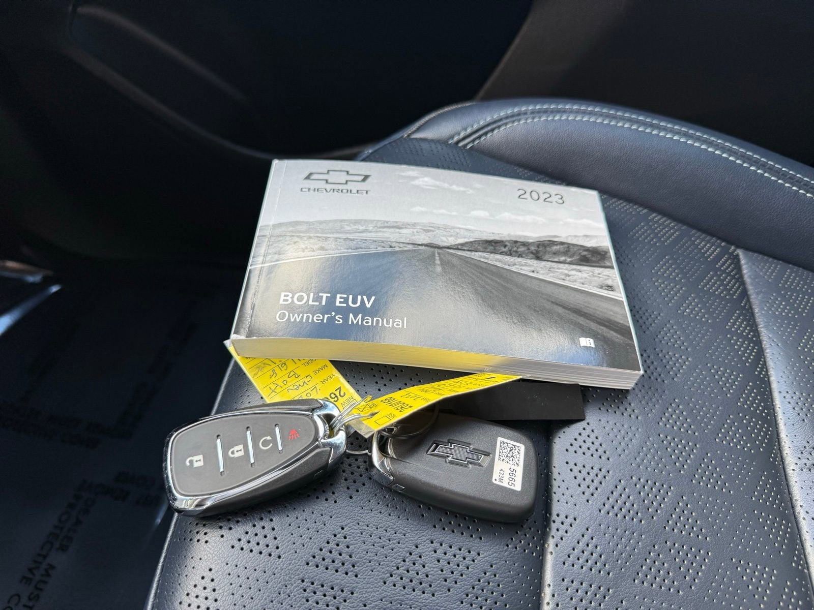 2023 Chevrolet Bolt EUV LT