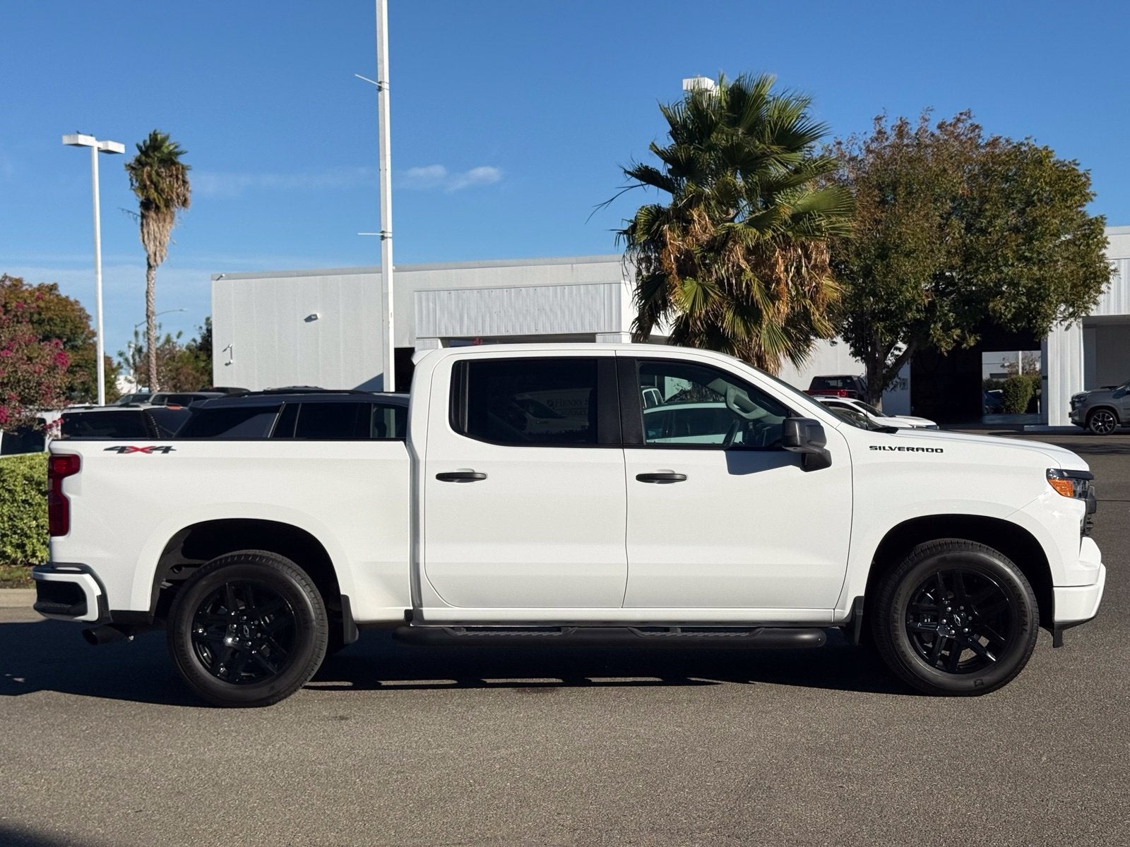 2024 Chevrolet Silverado 1500 Custom