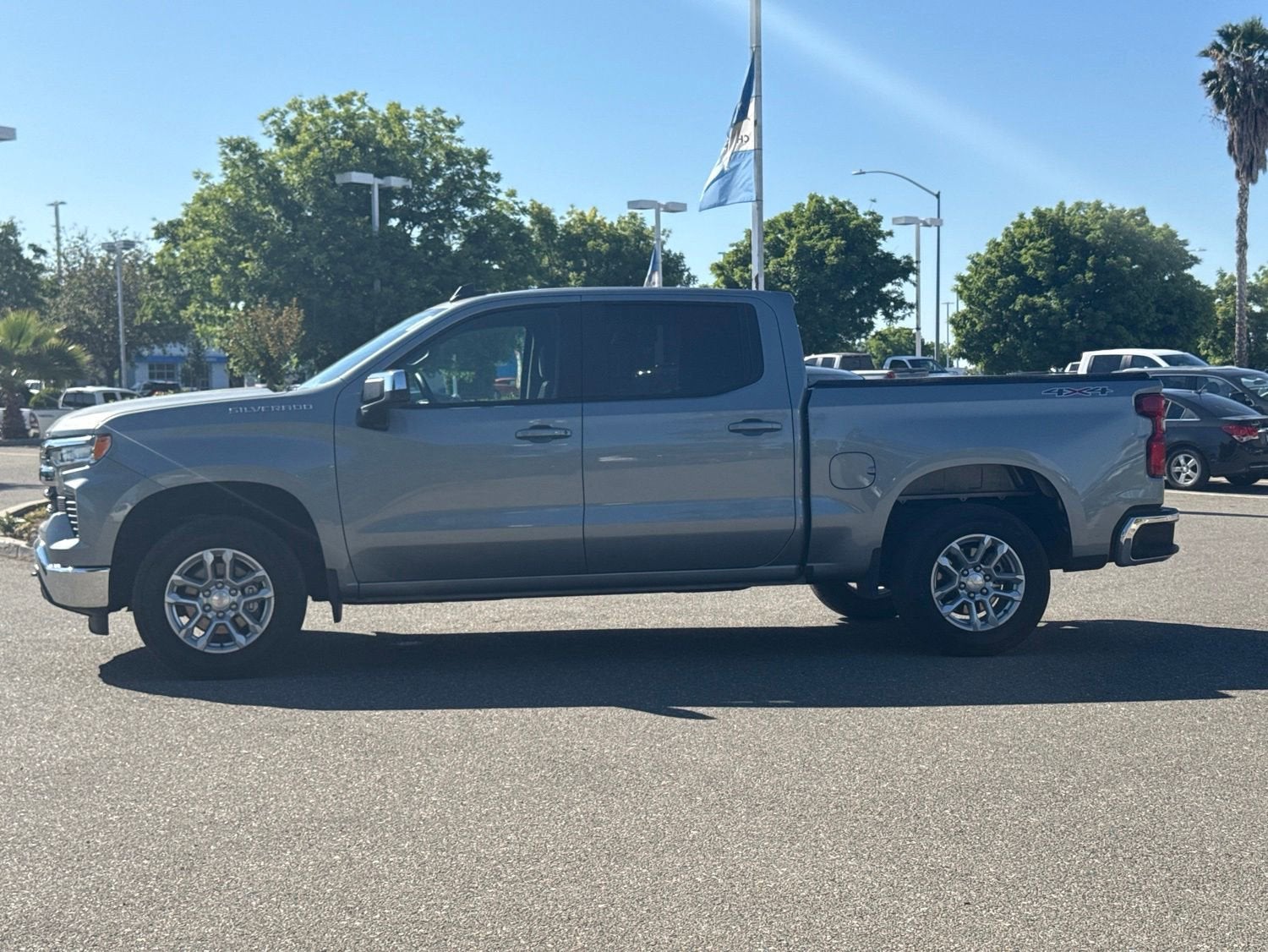 2024 Chevrolet Silverado 1500 LT (2FL)