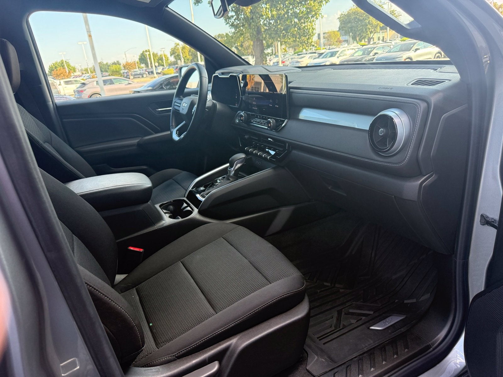 2023 Chevrolet Colorado 4WD LT
