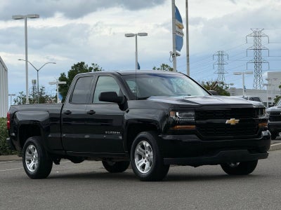 2017 Chevrolet Silverado 1500 Custom