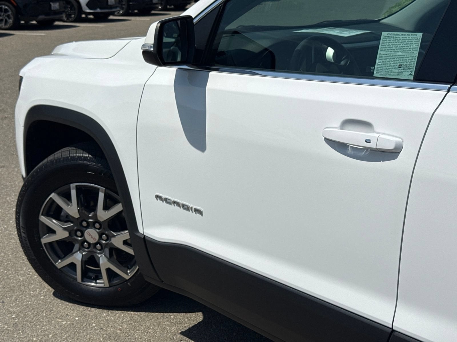 2023 GMC Acadia SLE