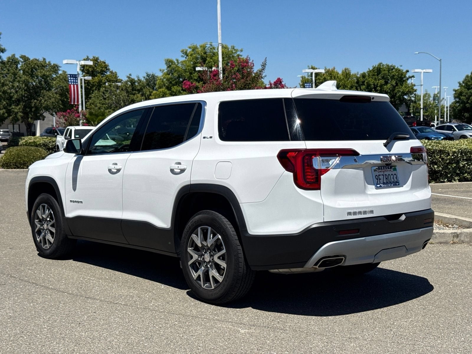 2023 GMC Acadia SLE