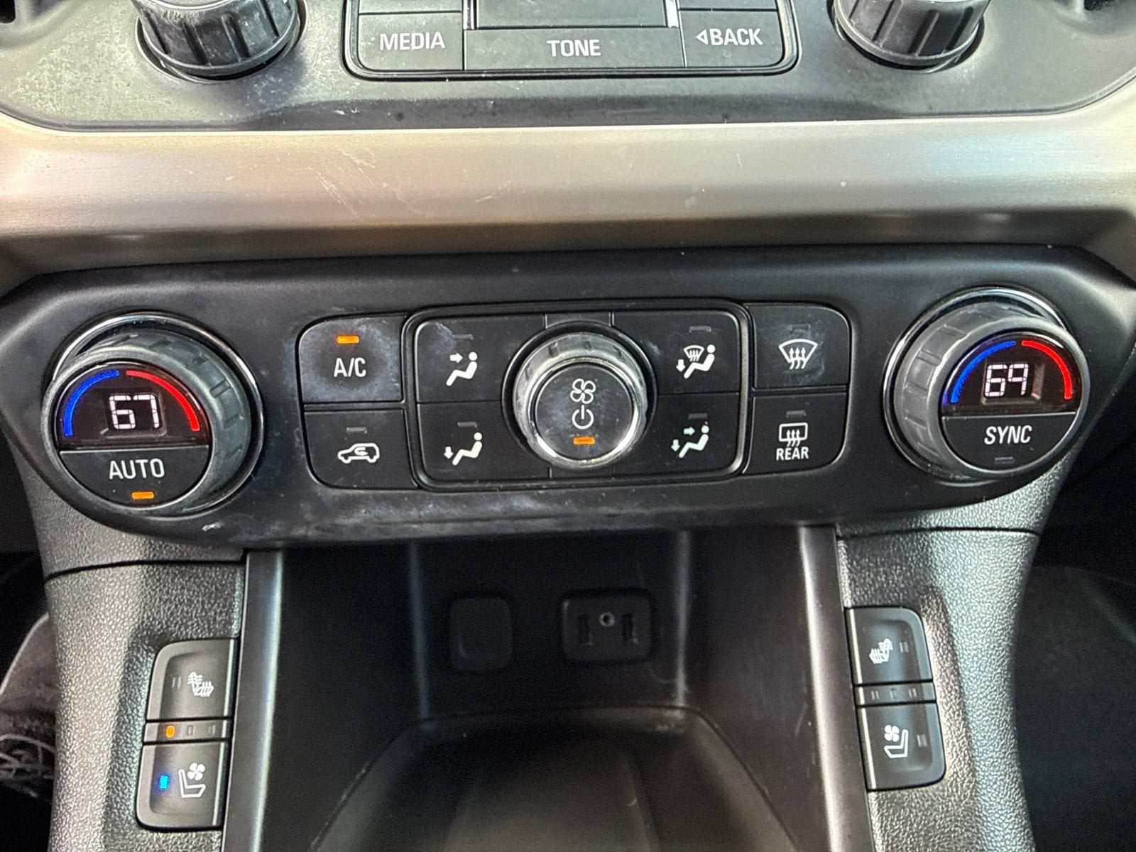 2018 GMC Acadia Denali