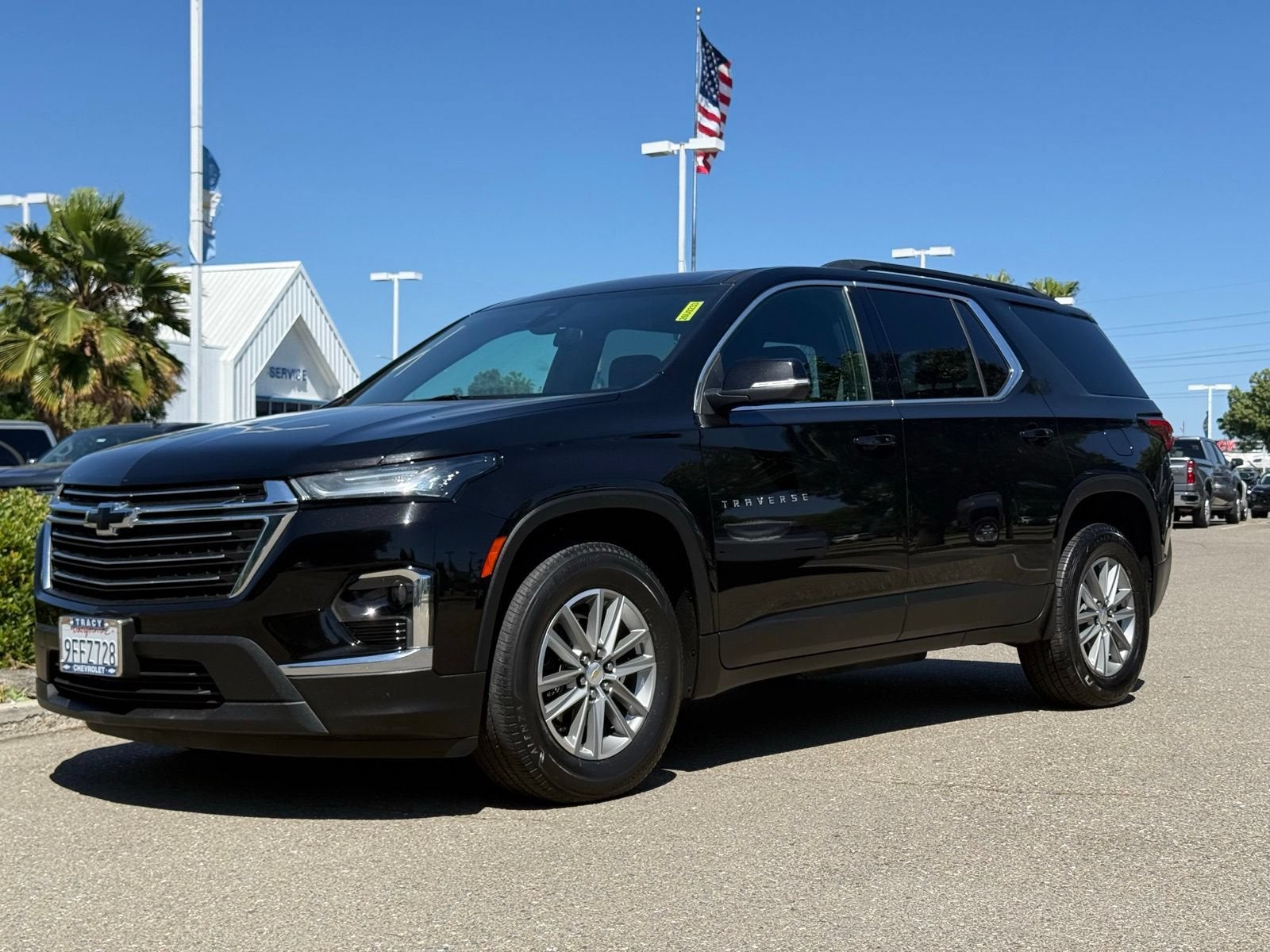 2023 Chevrolet Traverse LT Cloth