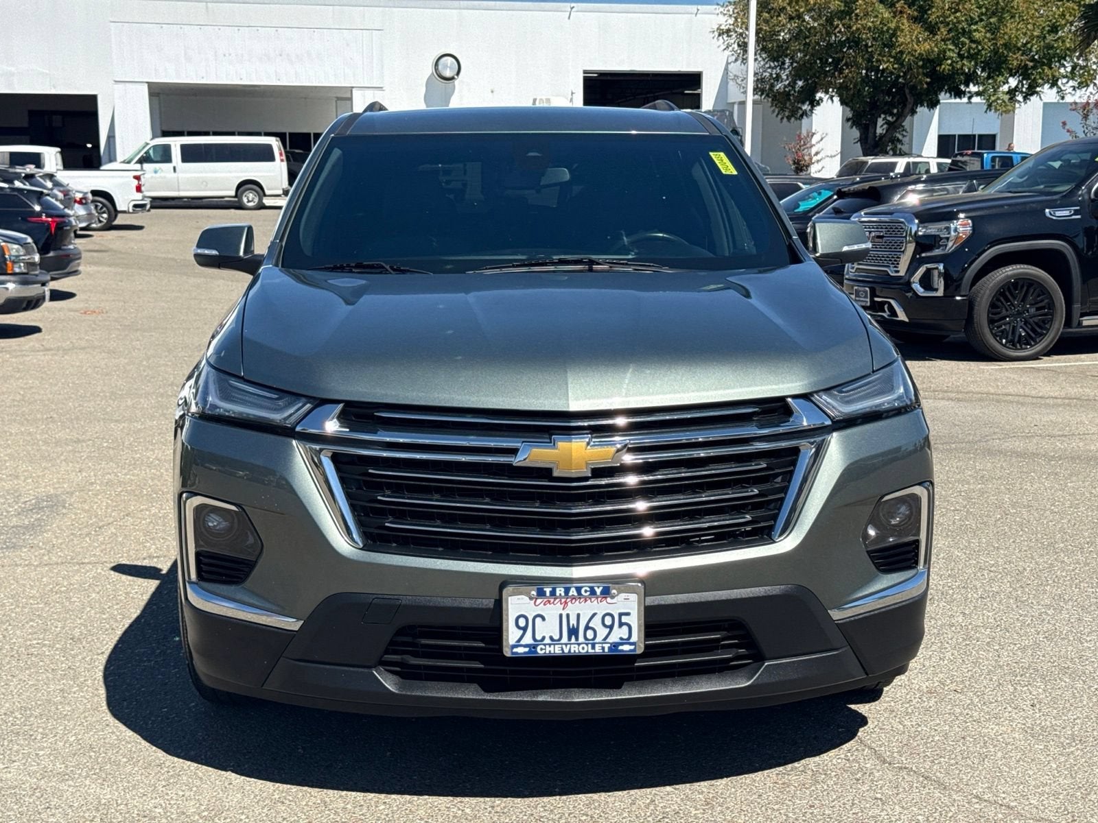 2022 Chevrolet Traverse LT Cloth