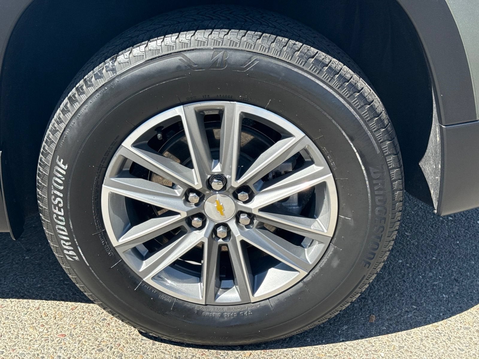 2022 Chevrolet Traverse LT Cloth