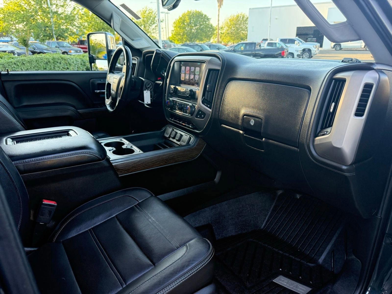 2018 GMC Sierra 2500 HD Denali