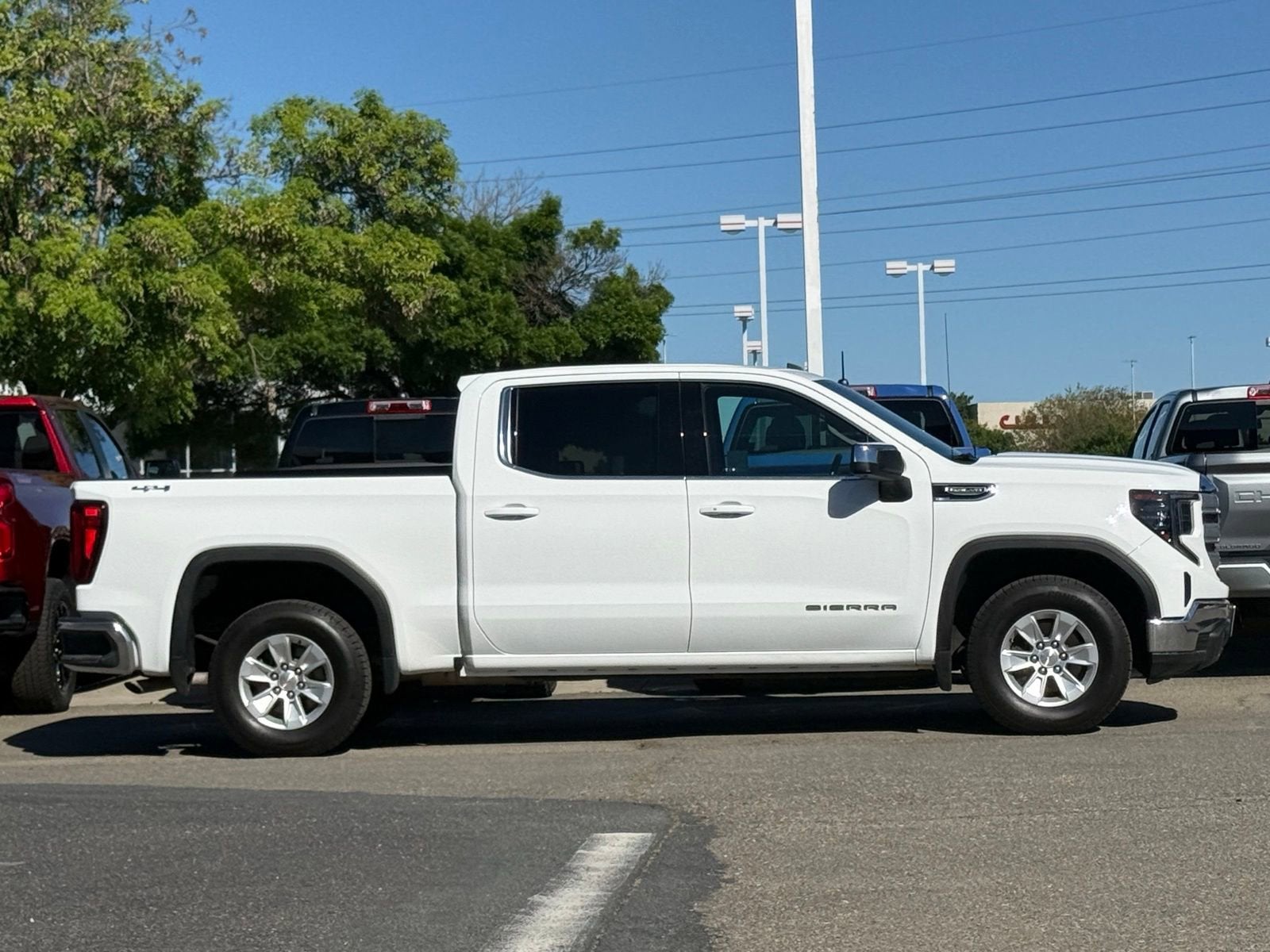 2023 GMC Sierra 1500 SLE