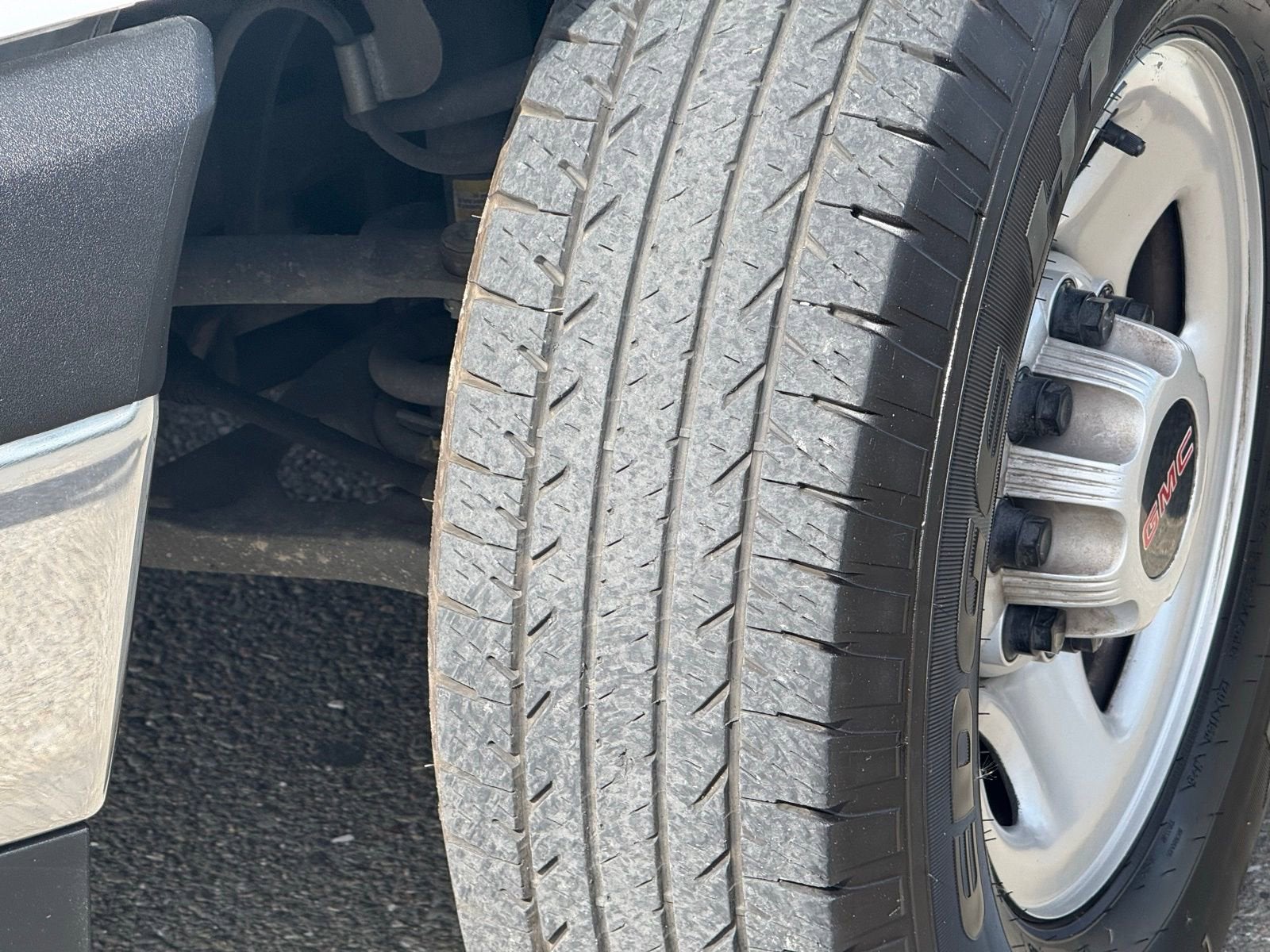 2022 GMC Savana Cargo 2500 Work Van