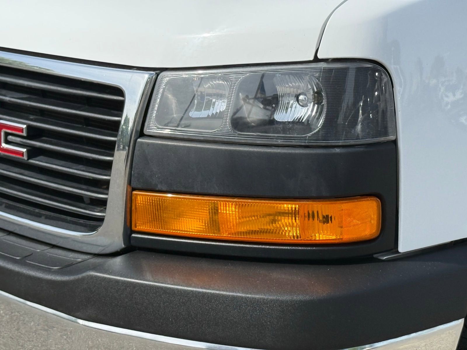 2022 GMC Savana Cargo 2500 Work Van