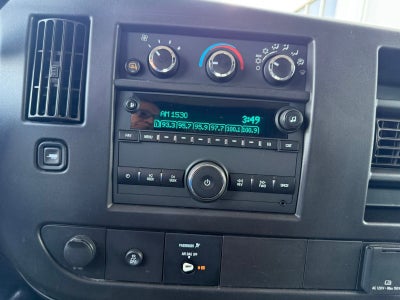 2022 GMC Savana Cargo 2500 Work Van