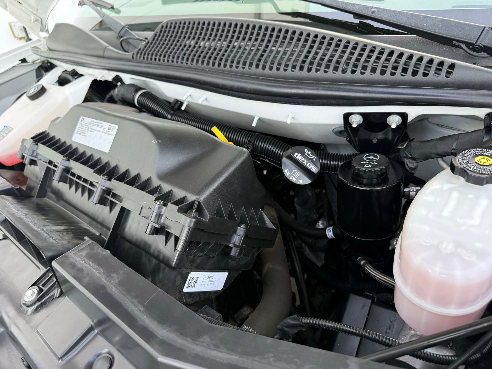 2022 GMC Savana Cargo 2500 Work Van