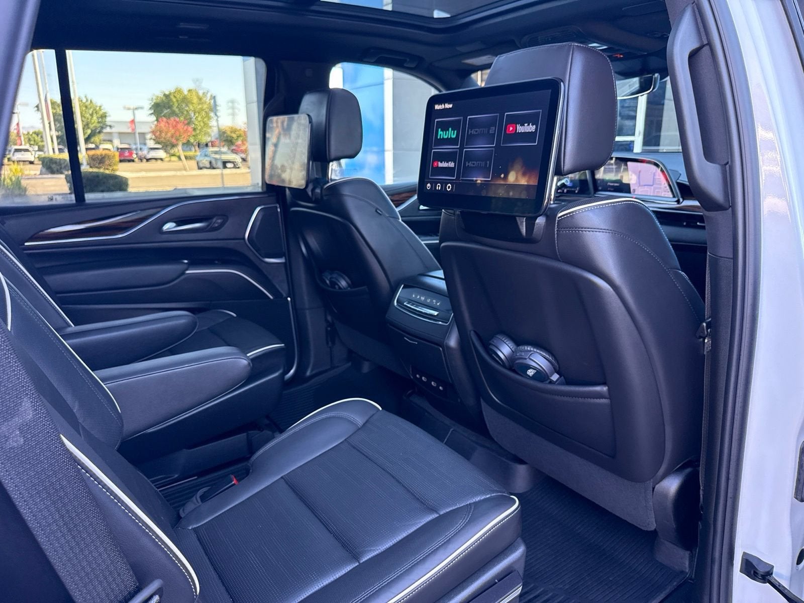 2023 Cadillac Escalade Premium Luxury