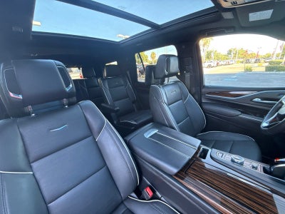 2023 Cadillac Escalade Premium Luxury