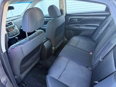 2017 Nissan Altima 2.5 SR