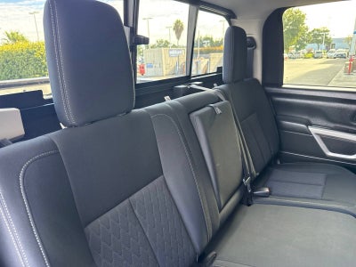 2019 Nissan Titan SV