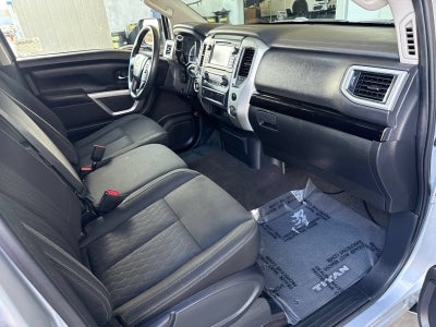 2019 Nissan Titan SV