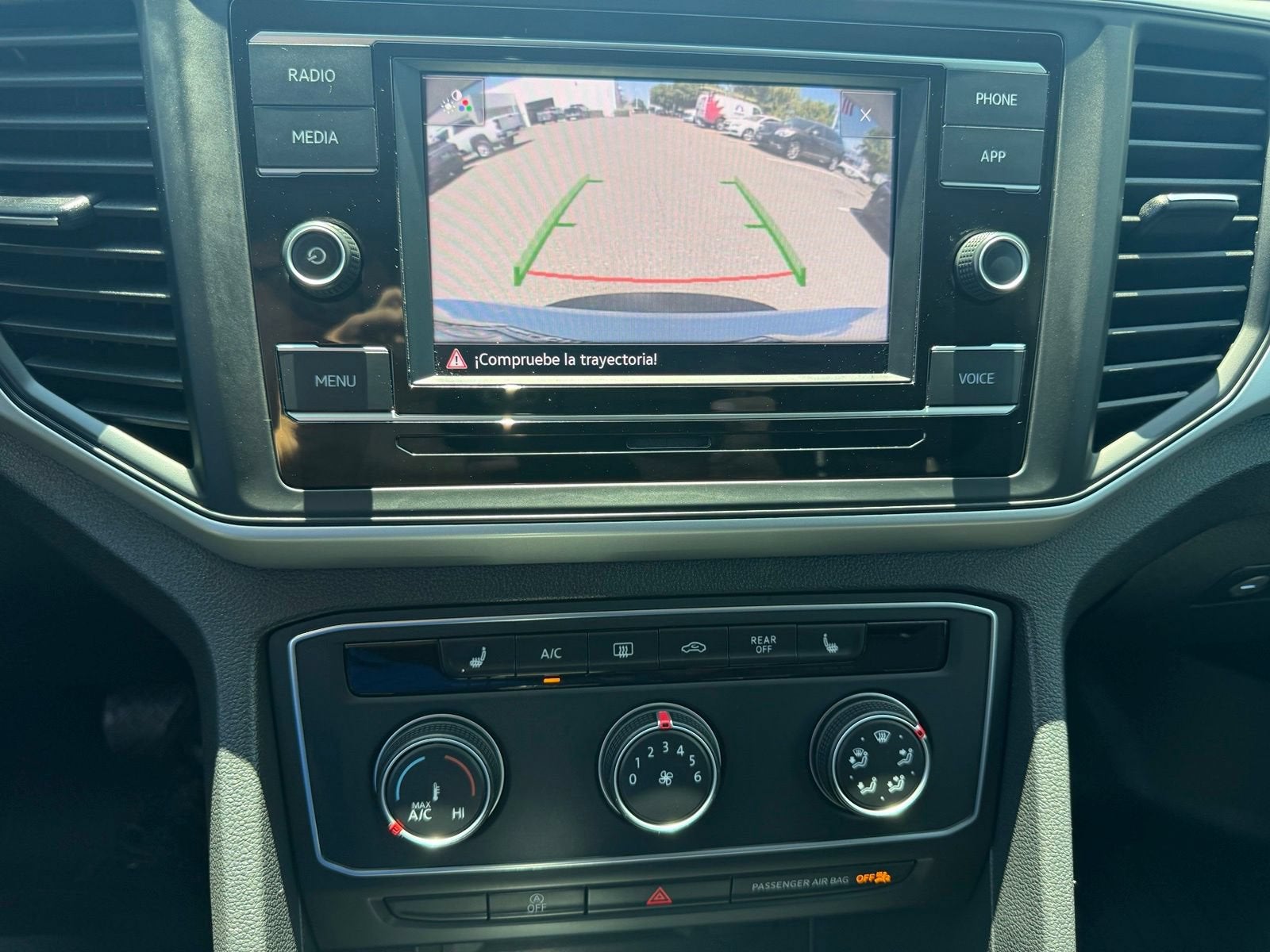 2023 Volkswagen Atlas 2.0T SE