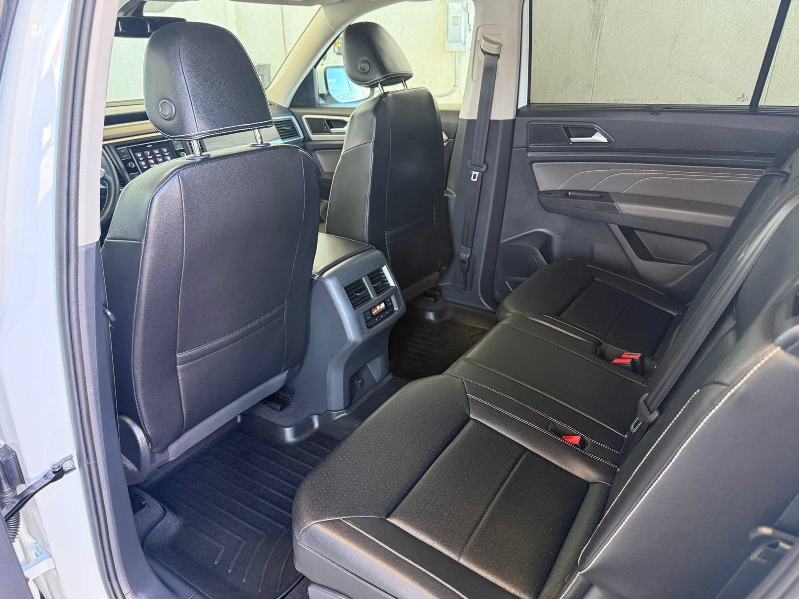 2023 Volkswagen Atlas 2.0T SE