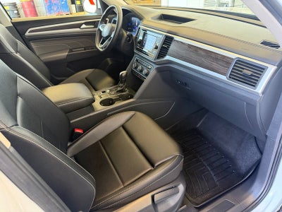 2023 Volkswagen Atlas 2.0T SE