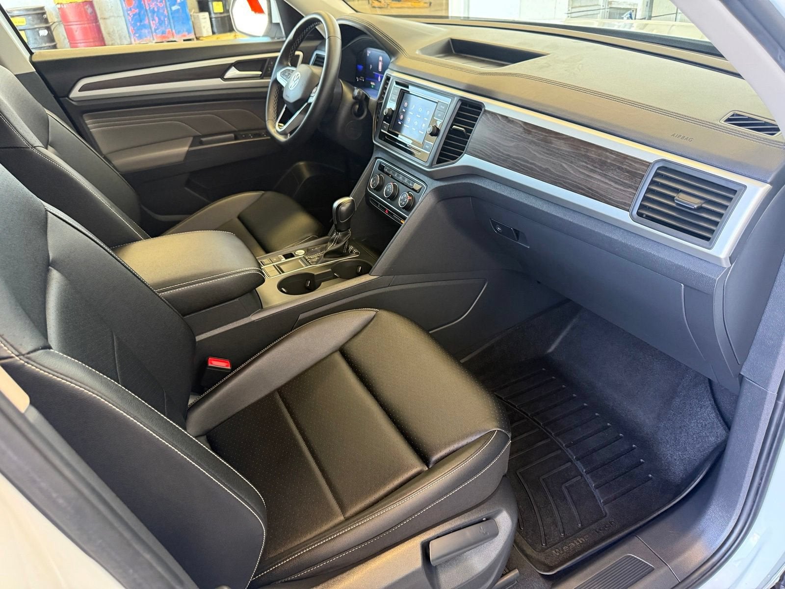 2023 Volkswagen Atlas 2.0T SE