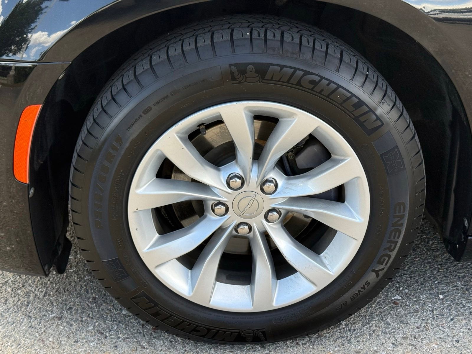 2018 Chrysler 300 Touring