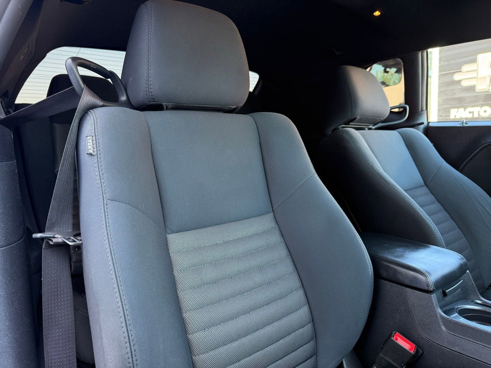 2014 Dodge Challenger SXT