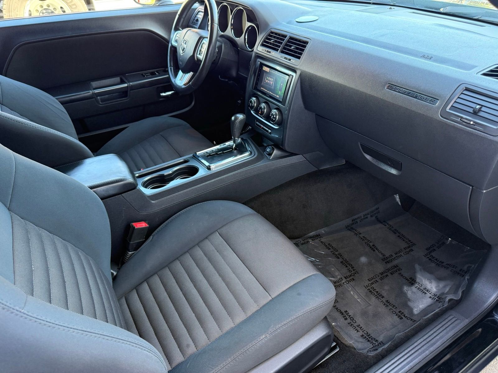 2014 Dodge Challenger SXT