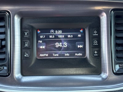 2015 Dodge Challenger SXT
