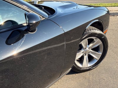 2015 Dodge Challenger SXT