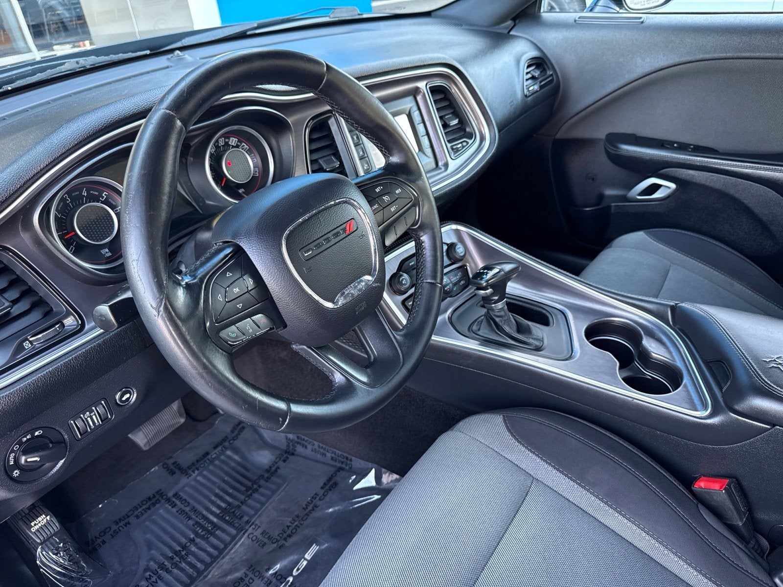 2015 Dodge Challenger SXT