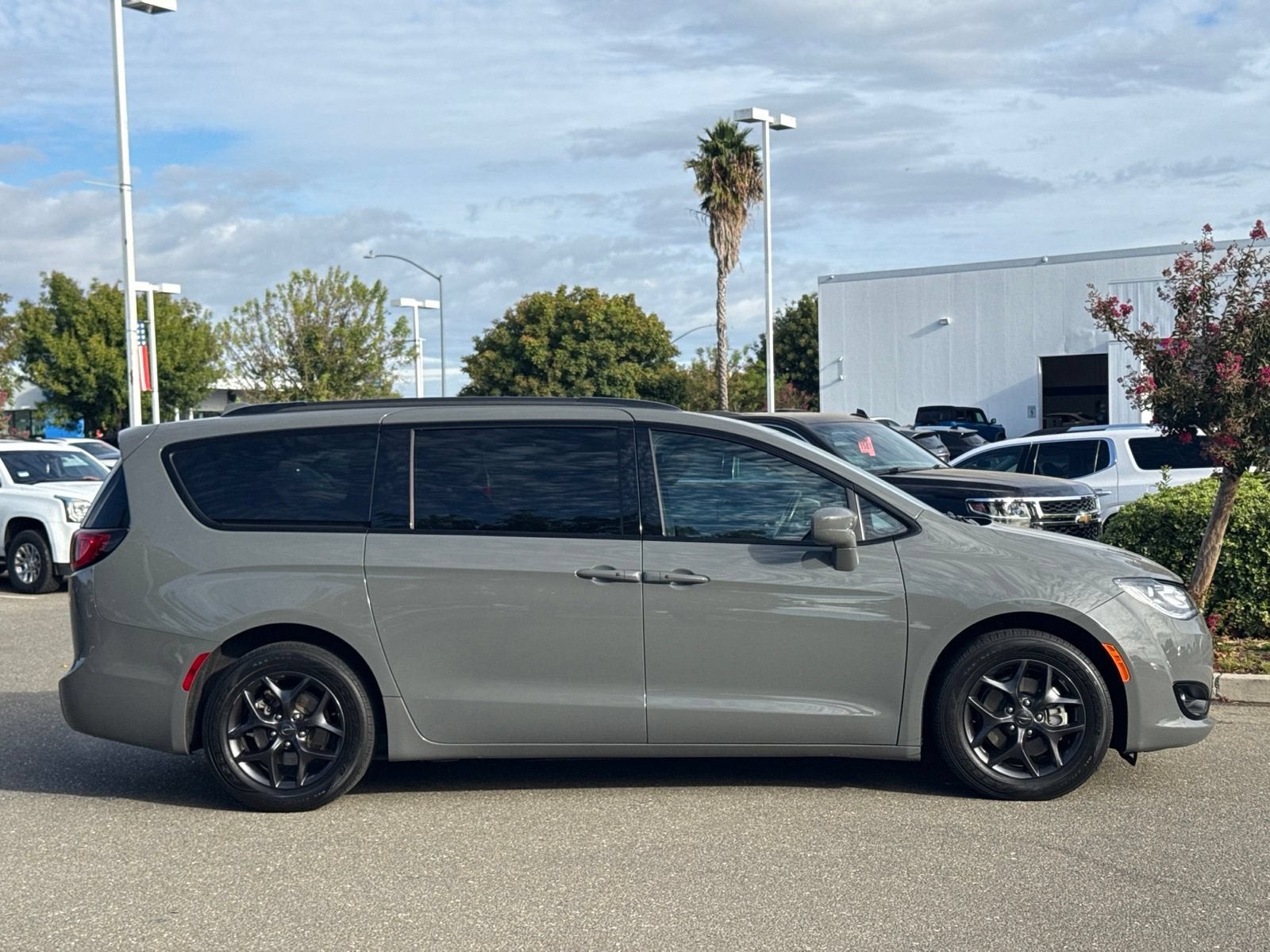 2020 Chrysler Pacifica Touring L Plus